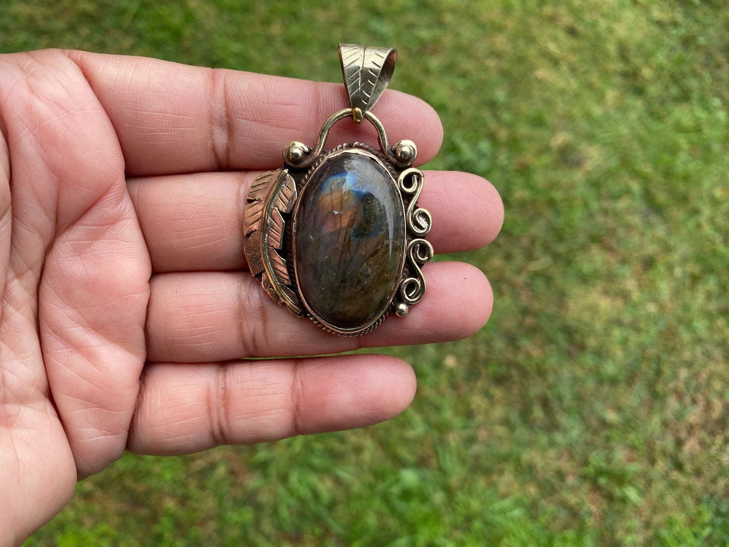 Labradorite Natural Stone Tibetan Silver Pendant, Tribal Design Jewelry, Tibetan Jewelry, Crystal Pendant, Birthstone Pendant