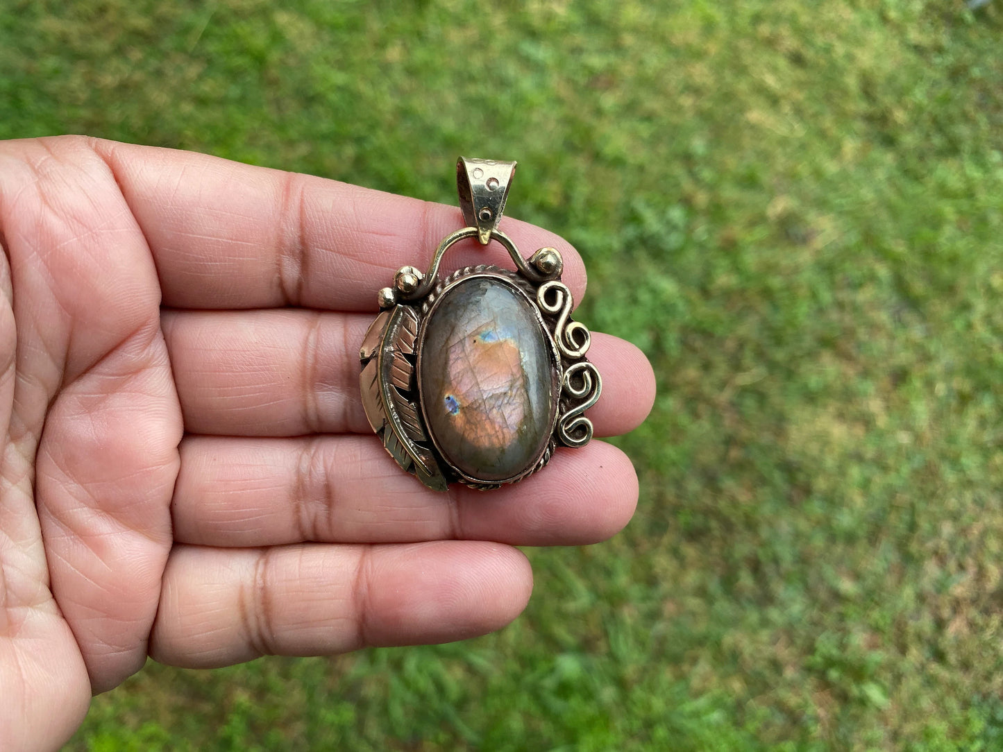 Labradorite Natural Stone Tibetan Silver Pendant, Tribal Design Jewelry, Tibetan Jewelry, Crystal Pendant, Birthstone Pendant