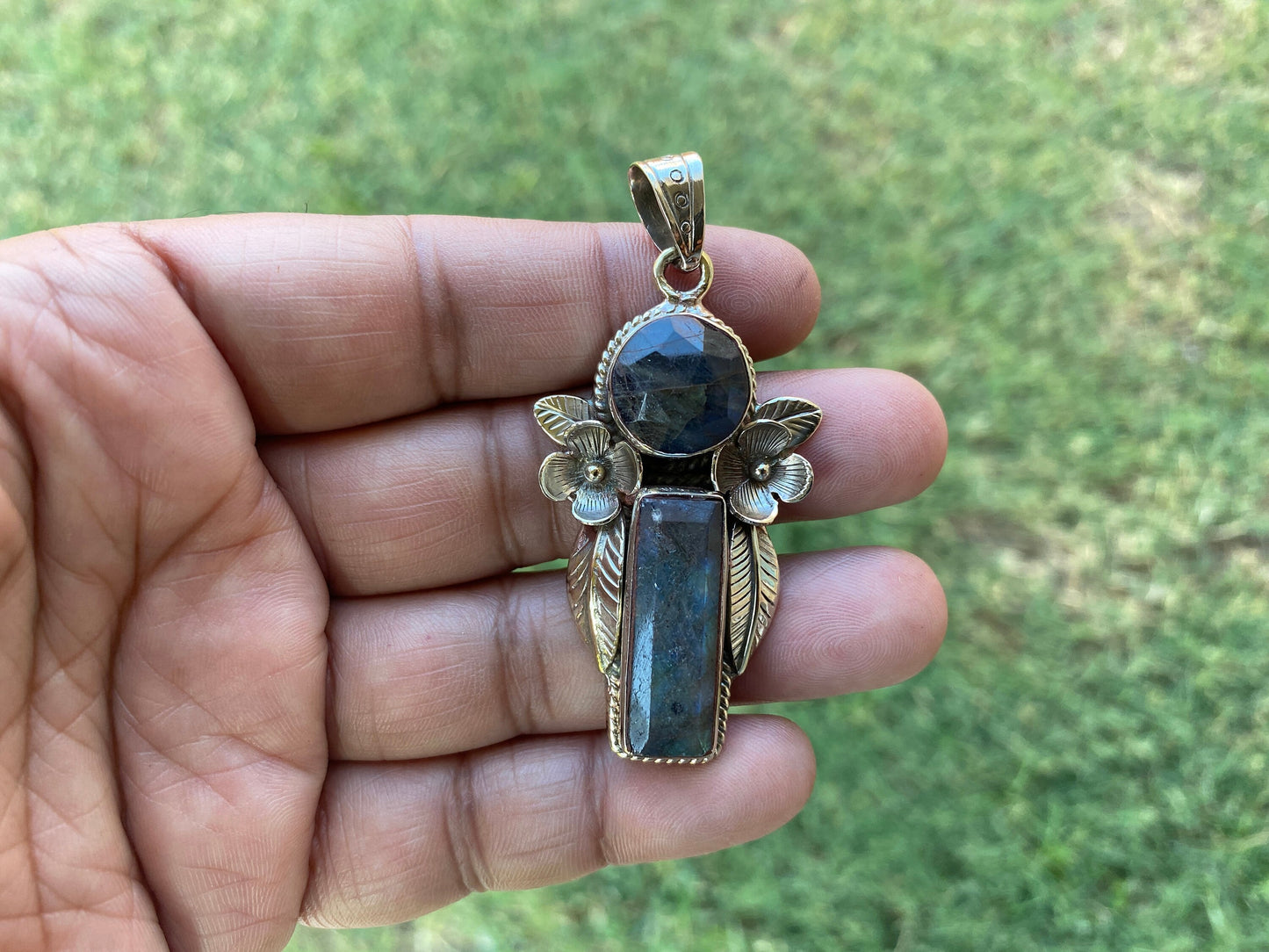 Labradorite Natural Stone Tibetan Silver Pendant,Throat Chakra, Natural Gemstone Jewelry, Birthstone Jewelry, Birthday Gift,