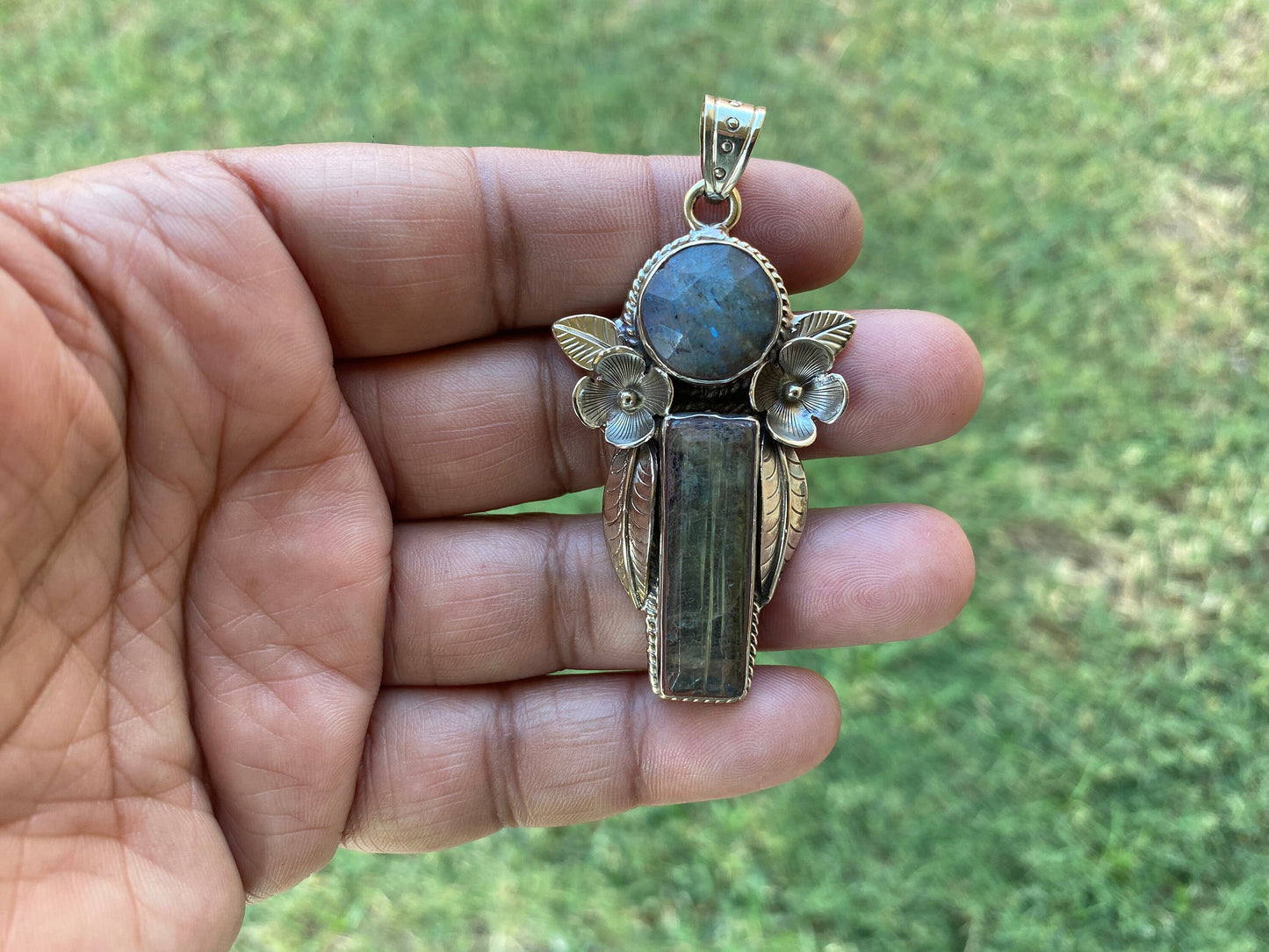 Labradorite Natural Stone Tibetan Silver Pendant,Throat Chakra, Natural Gemstone Jewelry, Birthstone Jewelry, Birthday Gift,