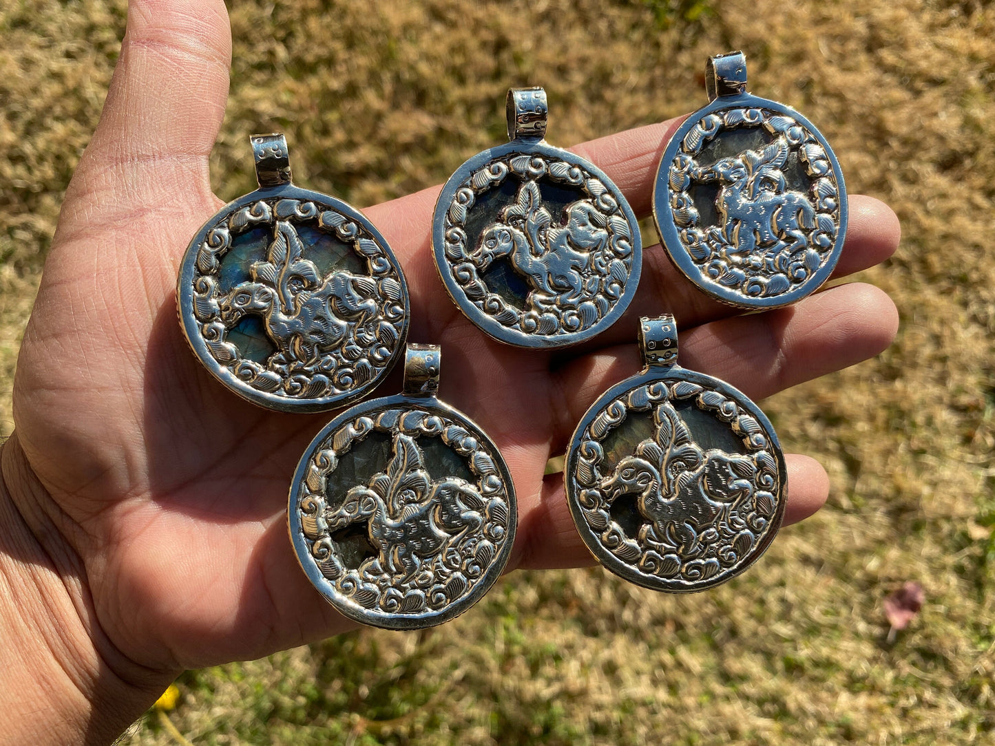 Carved Unicorn Labradorite Tibetan Silver Pendant, Horse Pendant, Labradorite Unicorn, Blue Labradorite, Healing Crystal, Animal Pendant