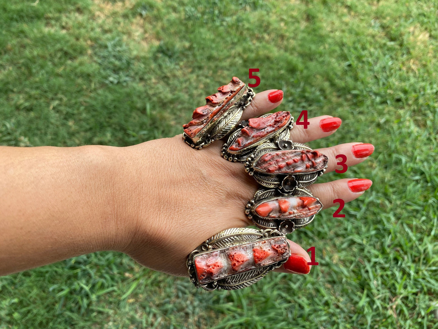 Large Adjustable Natural Spiny Oyster Tibetan Silver Ring, Spiny Oyster Jewelry, Southwest Ring, Statement Ring, Native American Style