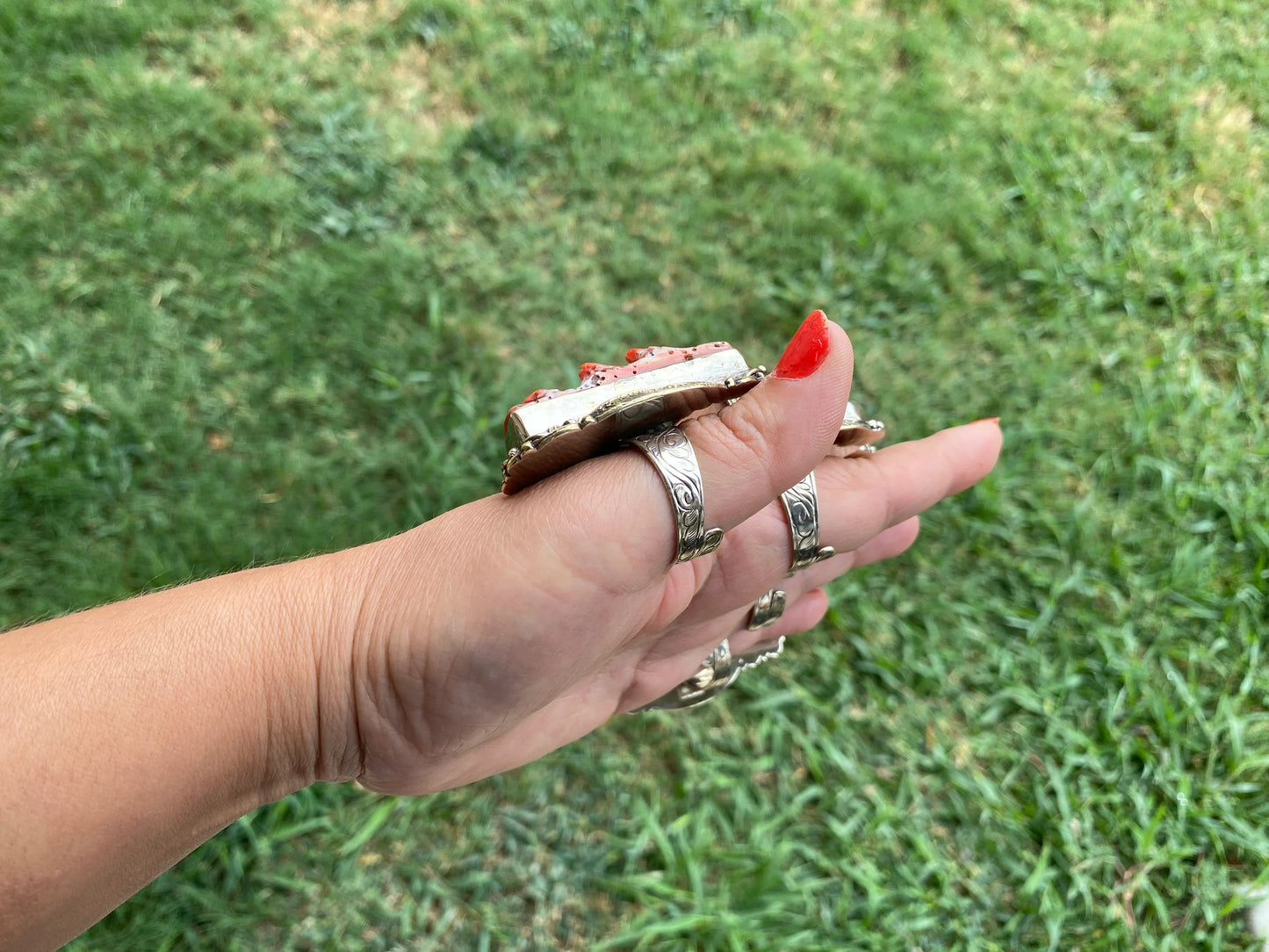 Large Adjustable Natural Spiny Oyster Tibetan Silver Ring, Spiny Oyster Jewelry, Southwest Ring, Statement Ring, Native American Style