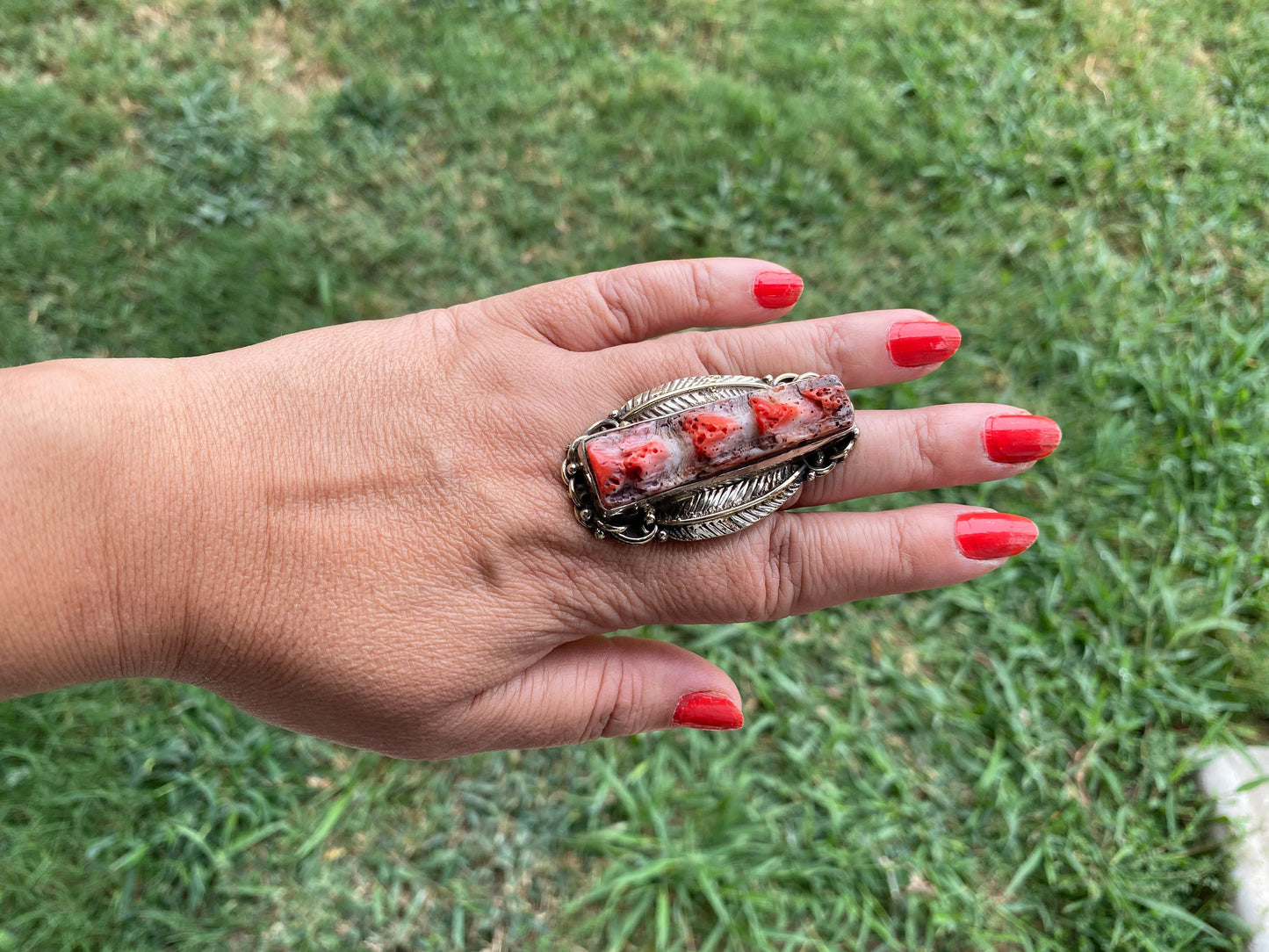 Large Adjustable Natural Spiny Oyster Tibetan Silver Ring, Spiny Oyster Jewelry, Southwest Ring, Statement Ring, Native American Style