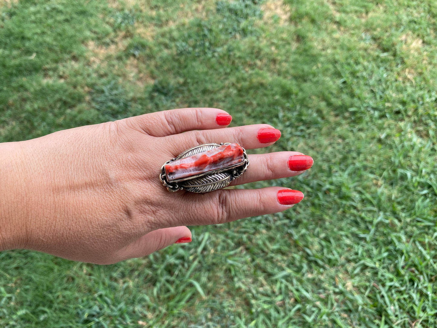 Large Adjustable Natural Spiny Oyster Tibetan Silver Ring, Spiny Oyster Jewelry, Southwest Ring, Statement Ring, Native American Style