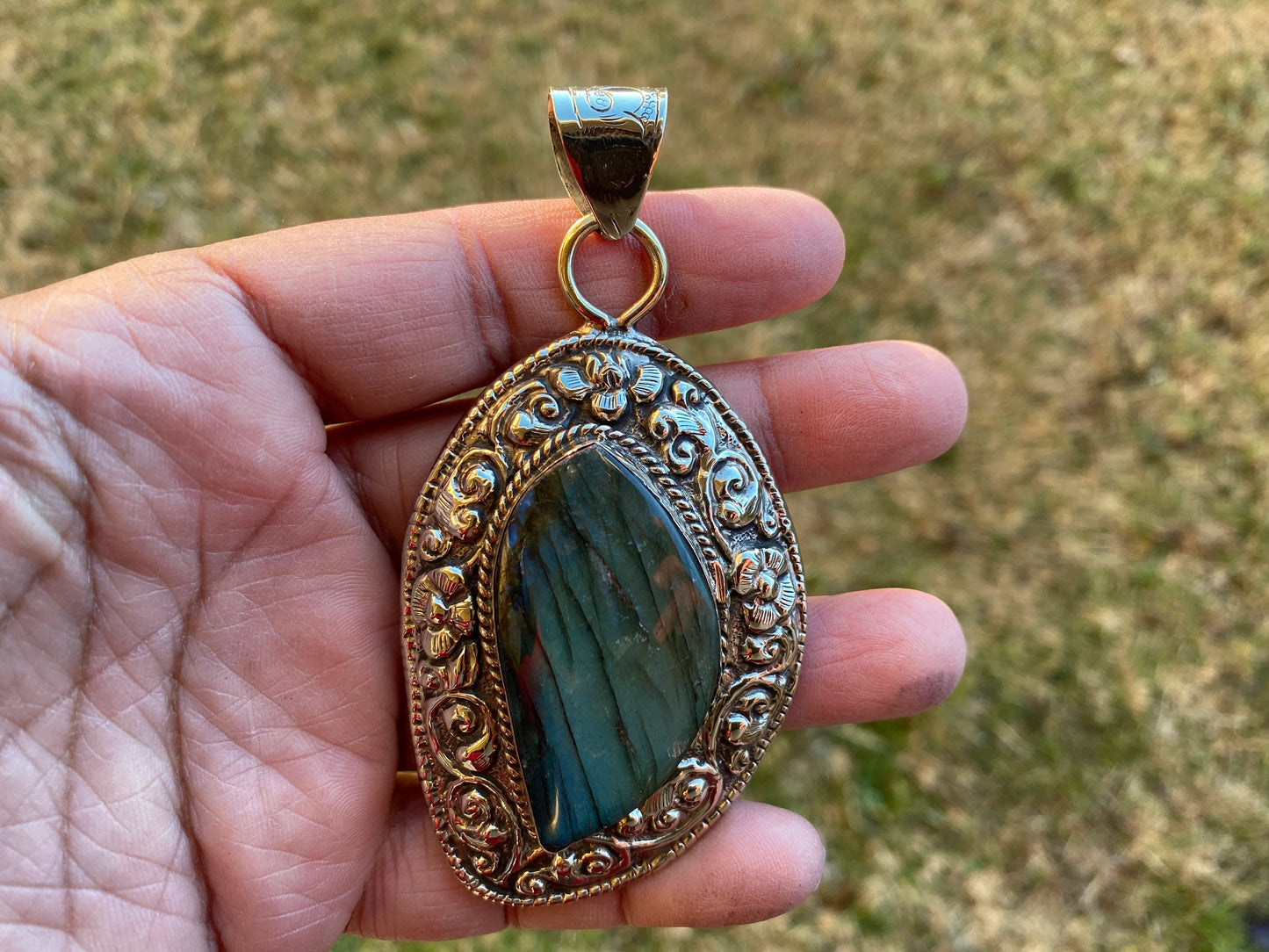 Large Blue Flash Labradorite Tibetan Silver Pendant, Labradorite Jewelry for Women or Men, Gemstone Jewelry, Healing Crystal, Bohemian