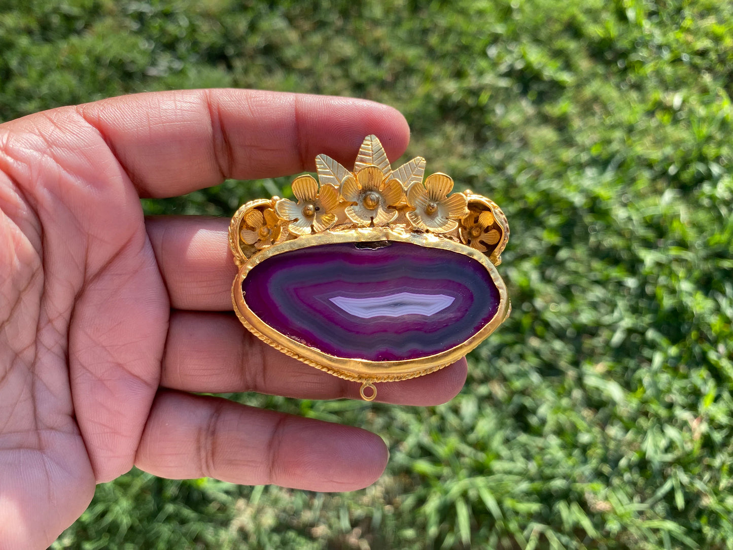 Large Colorful Slice Agate Pendant, Brushed Gold Overlay, Flower Design Pendant For Necklace, Healing Crystal Jewelry, Unique Craftsmanship