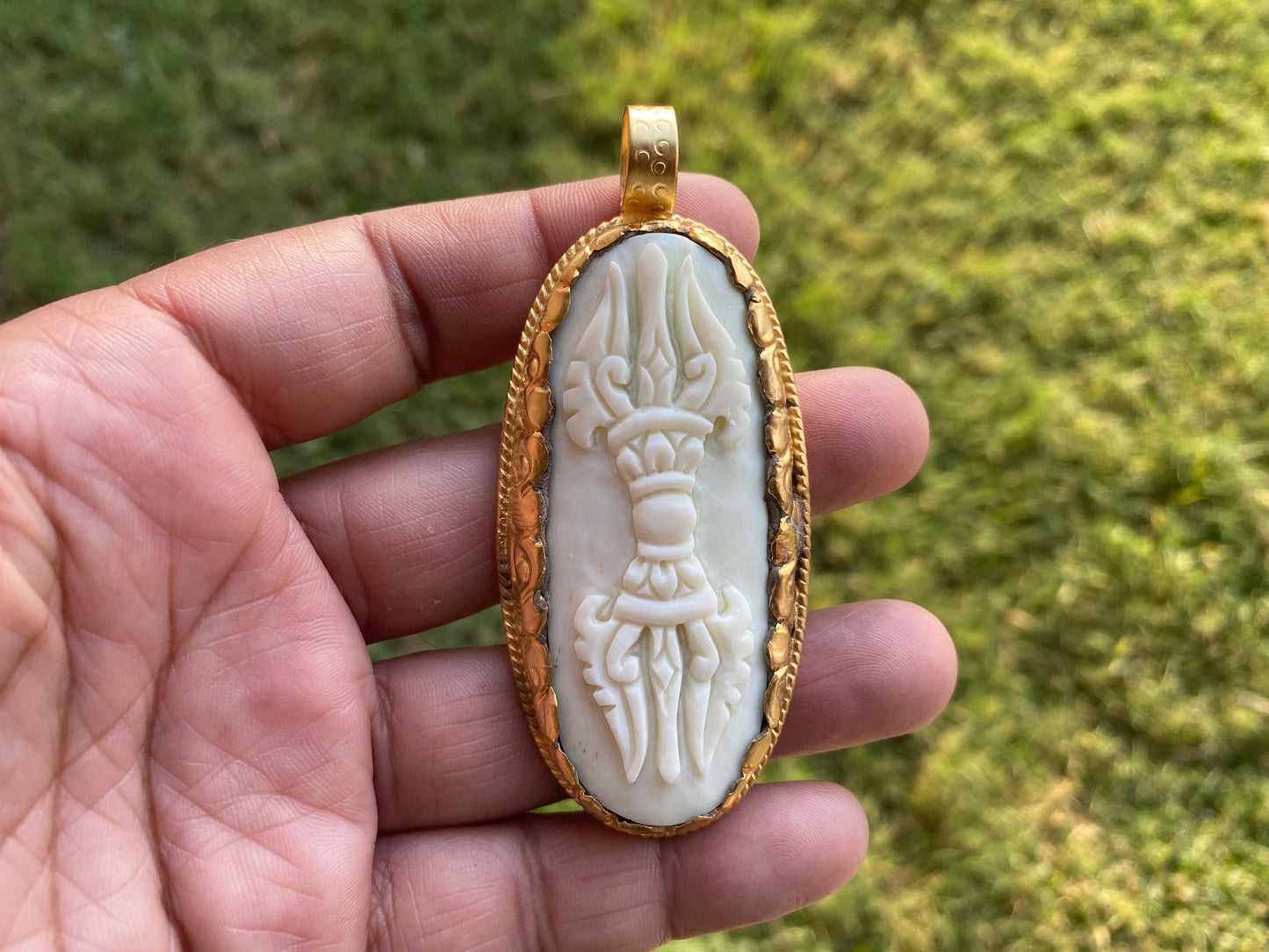 Large Dorje Pendant, Vajra Buffalo Bone Amulet, High Quality 18K Matte Gold Overlay Non Tarnish, Protector Amulet, Buddhist Jewelry, Boho