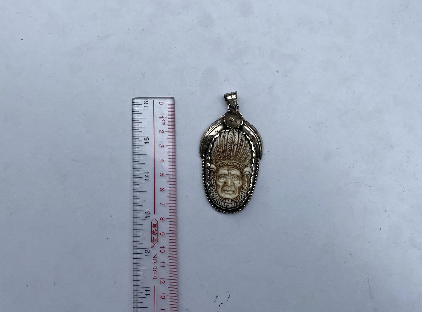 Large Indian chief pendant, Indian chief face carved in buffalo bone, Antique pendant, Unique pendant for daily wear, Boho fashion, Unisex.