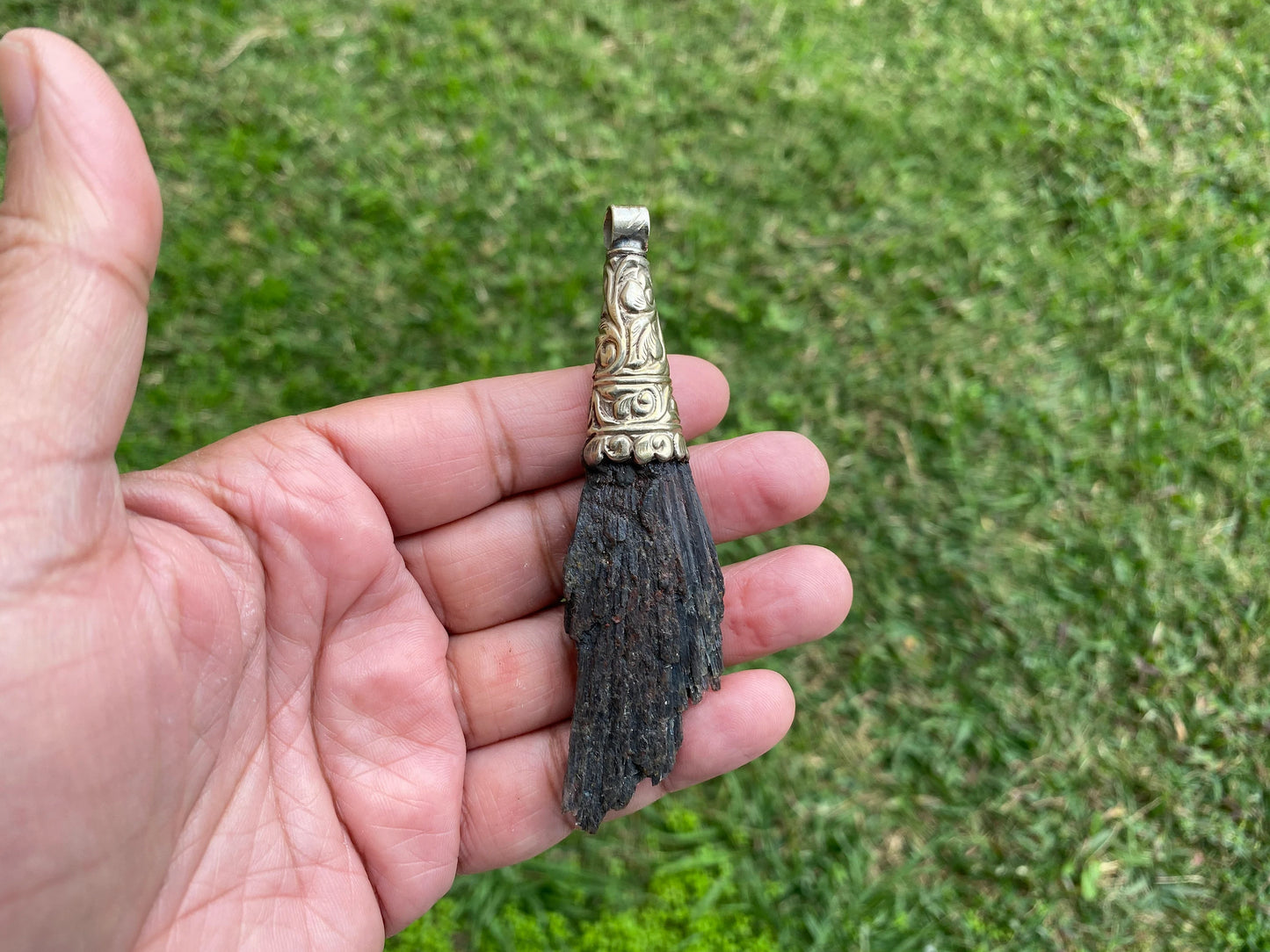 Large Raw Natural Black Kyanite Tibetan Silver Pendant, Natural Stone Jewelry, Women or Men Jewelry, Rough Healing Crystal, Black Stone