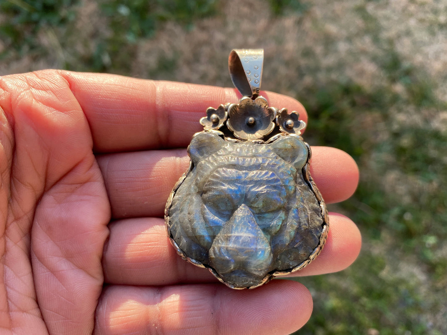 Large Tiger Head Hand Carved Labradorite Tibetan Silver Pendant, Tiger Pendant, Natural Labradorite Tiger, Crystal Pendant, Animal Pendant