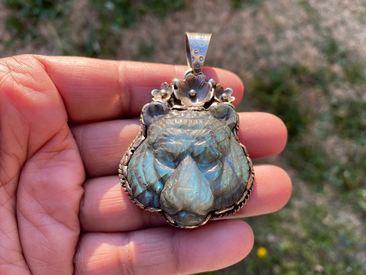 Large Tiger Head Hand Carved Labradorite Tibetan Silver Pendant, Tiger Pendant, Natural Labradorite Tiger, Crystal Pendant, Animal Pendant