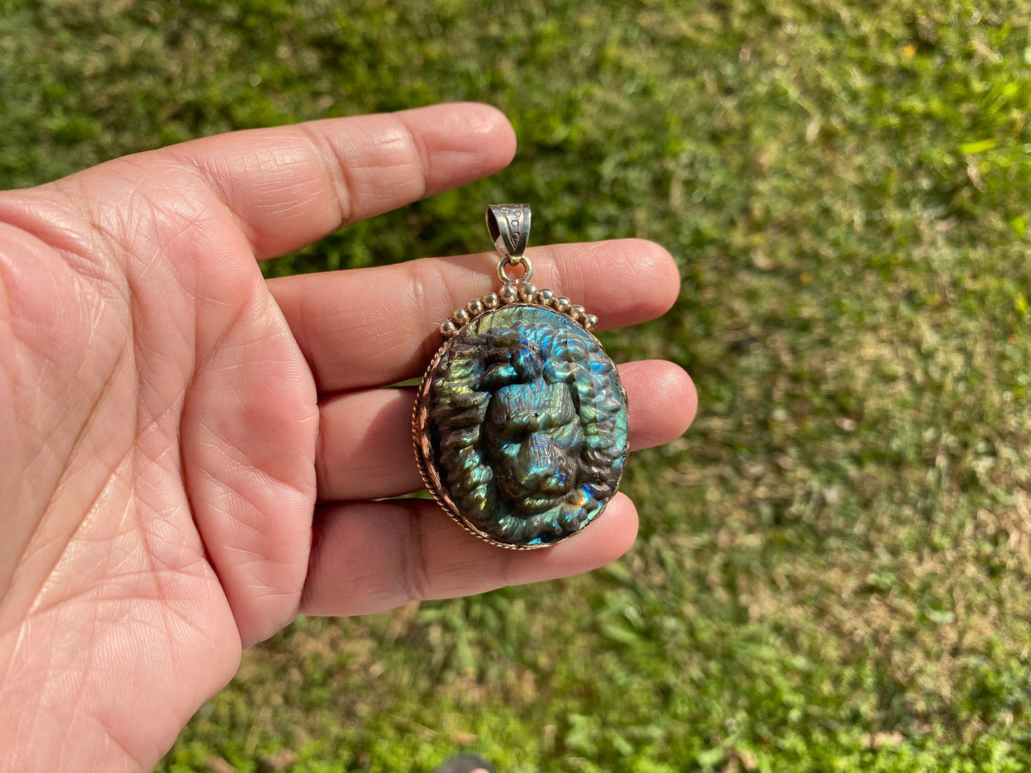 Lion Head Hand Carved Labradorite Tibetan Silver Pendant, Lion Pendant, Labradorite Lion, Blue Labradorite, Crystal Pendant, Animal Pendant