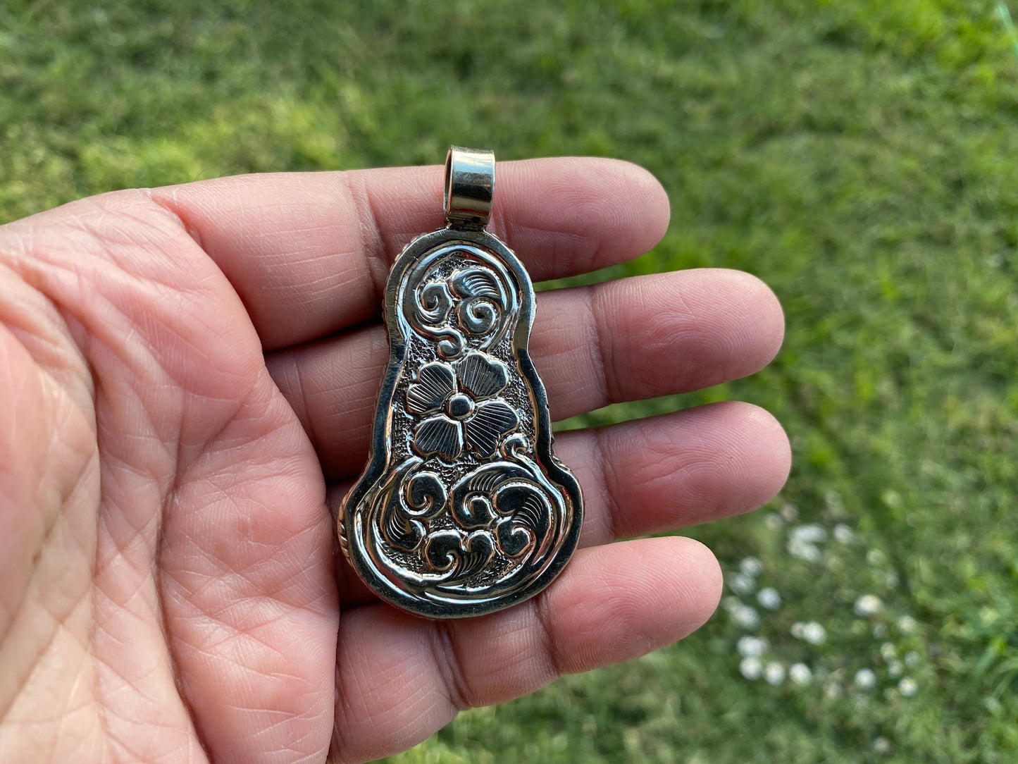 Meditating Buddha Tibetan Silver Pendant, Buffalo Bone Healing Yoga Jewelry, Tranquility Pendant, Spiritual Jewelry, Buddha Bone Pendant