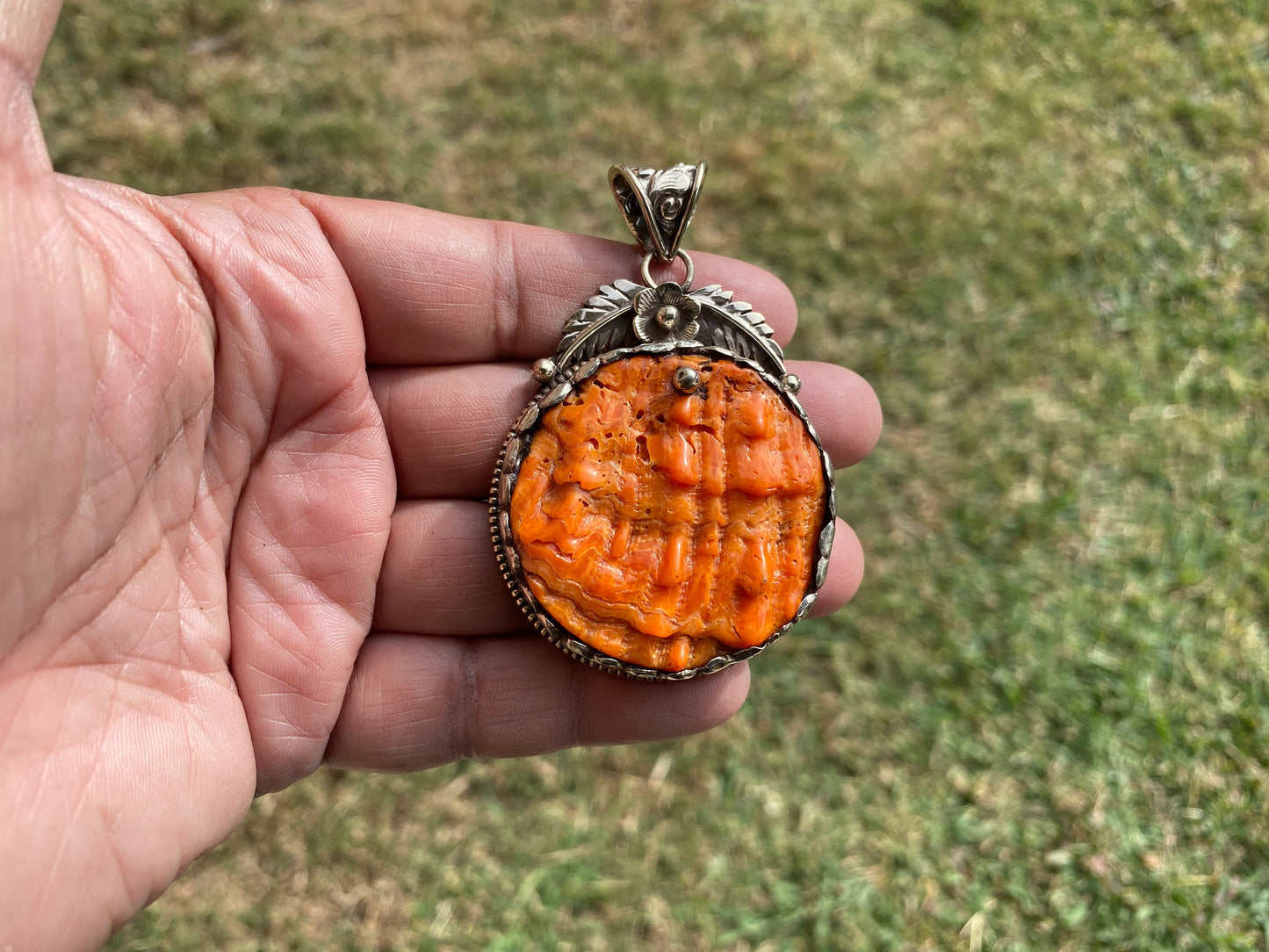 Large Spiny Oyster Shell Tibetan Silver Large Pendant, Native American Style Jewelry, Southwestern, Bohemian Jewelry, , Chunky jewelry