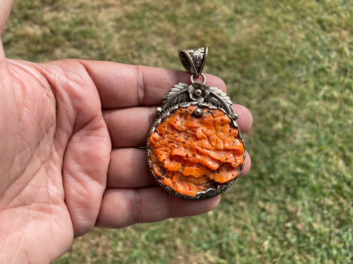 Large Spiny Oyster Shell Tibetan Silver Large Pendant, Native American Style Jewelry, Southwestern, Bohemian Jewelry, , Chunky jewelry