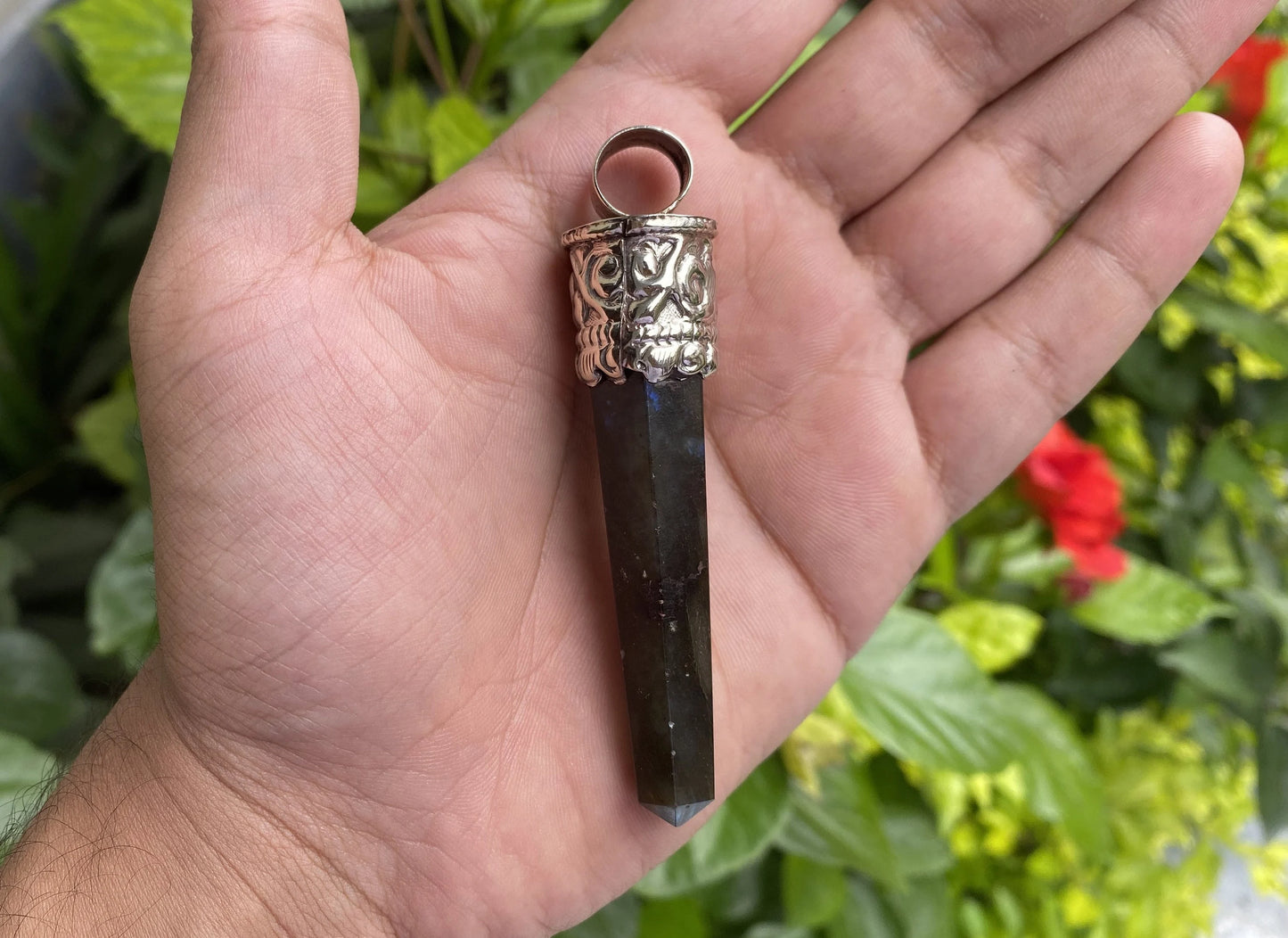 Natural Big Pointed Labradorite Pendant, Unique pendant for daily wears, Aesthetic bohemian jewelry, Unisex gift ideas, Handmade jewelry.