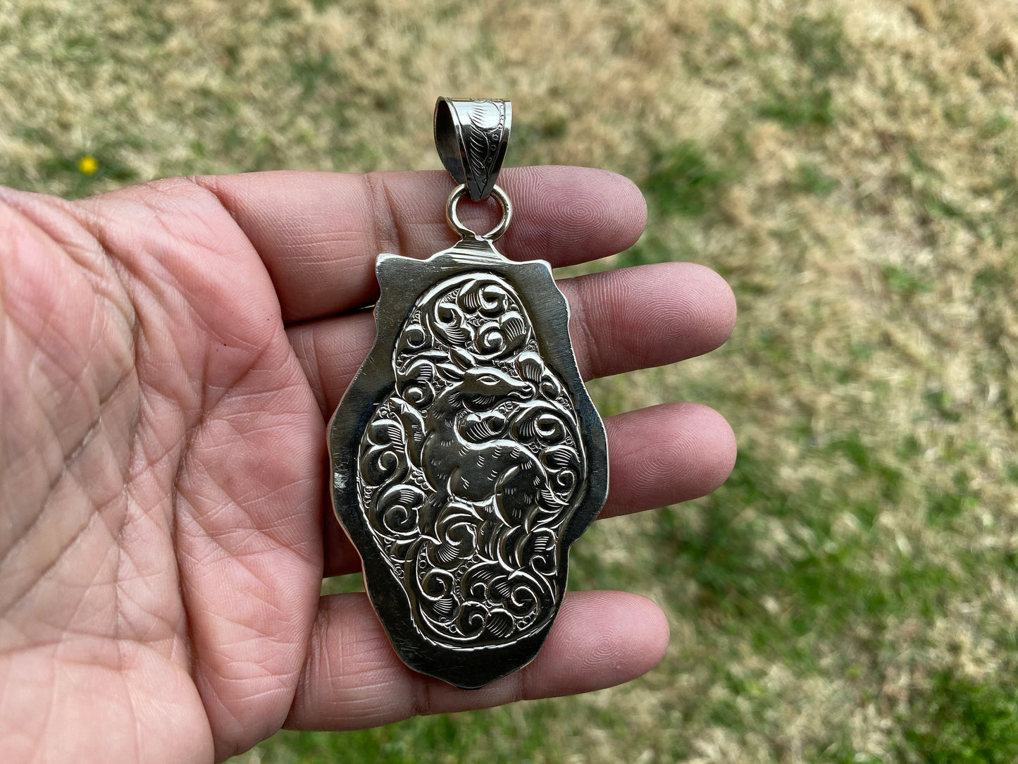 Natural Labradorite Tibetan Silver Pendant, Healing Crystal, Women's Jewelry, Birthstone Pendant, Natural Stone Jewelry, Wedding Pendant