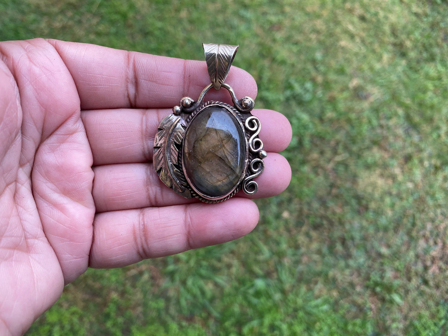 Natural Labradorite Tibetan Silver Pendant with Gemstone, Healing Crystal, Women Jewelry, Birthstone, Ethnic Jewelry, Natural Stone Pendant