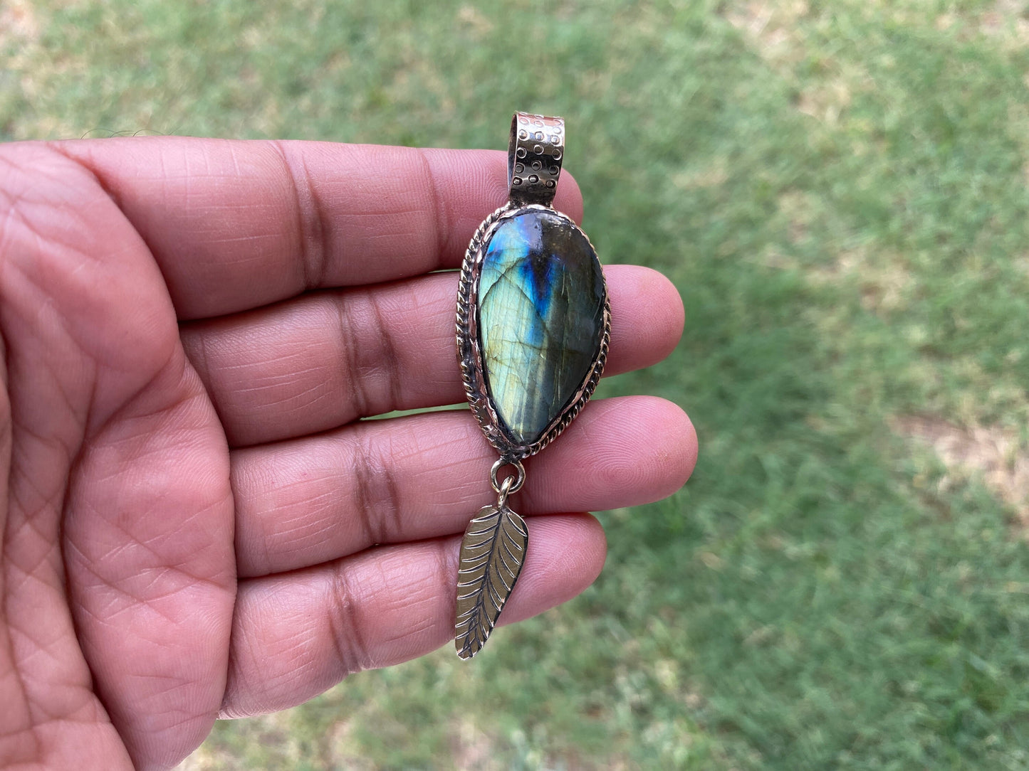 Natural Labradorite Tibetan Silver Pendant with White Topaz Gemstone, Healing Crystal, Women's Jewelry, Birthstone Pendant, Natural Stone