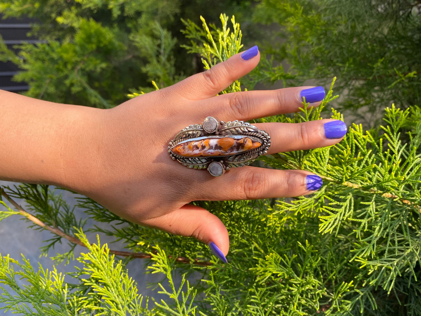 Natural Spiny Oyster Boho Ring, Tibetan Silver, Hammered Ring, For daily use, Healing Ring.