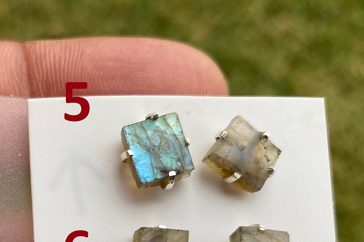 Tiny Raw Labradorite Sterling Silver Earring, Raw Prong Set Stud Earrings, Natural Stone Stud Earring, February Birthstone, Gemstone Earring