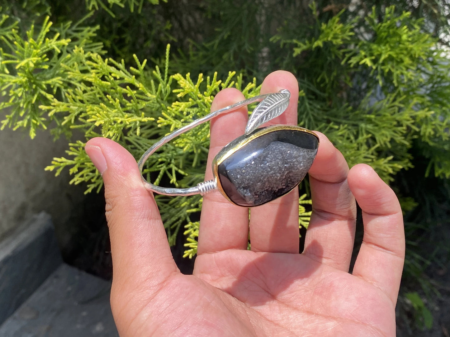 Natural and Unique Druzy Agate Bracelet , Two tone floral inspired Hammered Bracelet, Gift for her, Brushed Gold & Silver overlay over brass