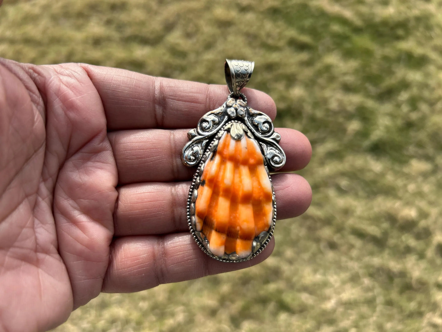 Handcrafted Spiny Oyster Tibetan Silver Pendant, Nature Crafted, Desert Sea Gem, Oceanic Ornament, Ocean Jewel, Ocean Inspired Jewelry