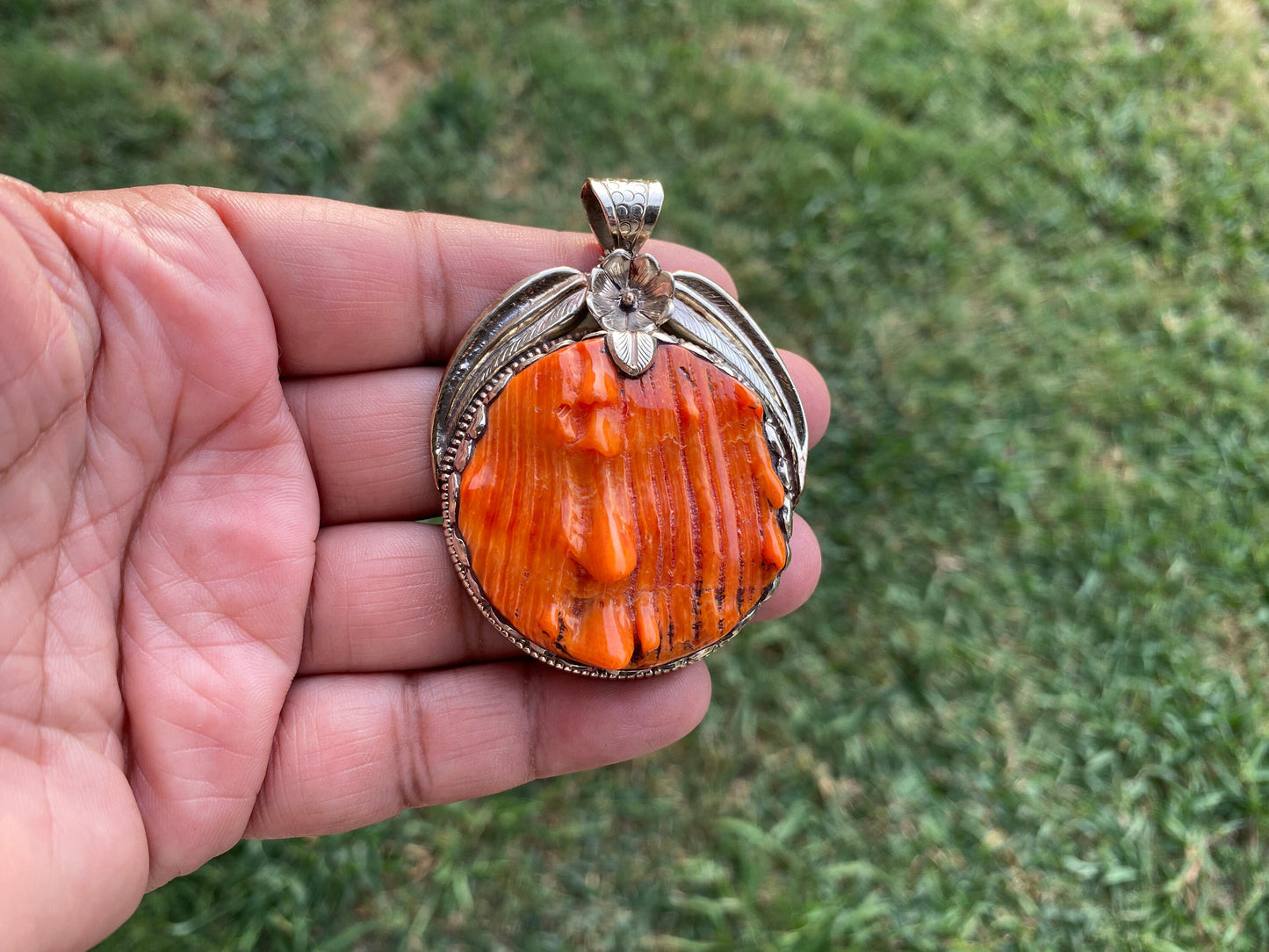 Handcrafted Large Spiny Oyster Tibetan Silver Pendant, Nature Crafted, Desert Sea Gem, Oceanic Ornament, Ocean Jewel, Ocean Inspired Jewelry