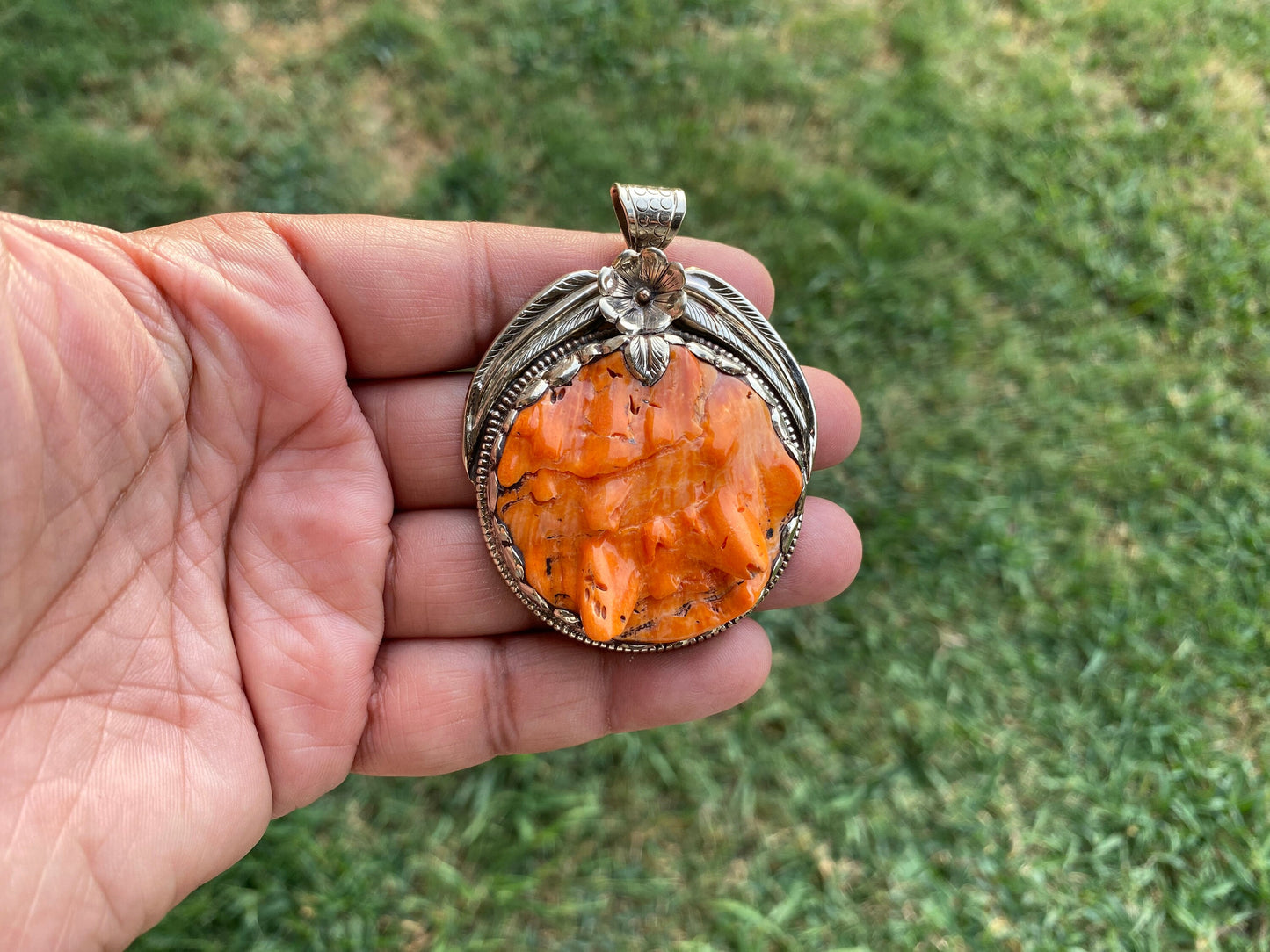 Handcrafted Large Spiny Oyster Tibetan Silver Pendant, Nature Crafted, Desert Sea Gem, Oceanic Ornament, Ocean Jewel, Ocean Inspired Jewelry