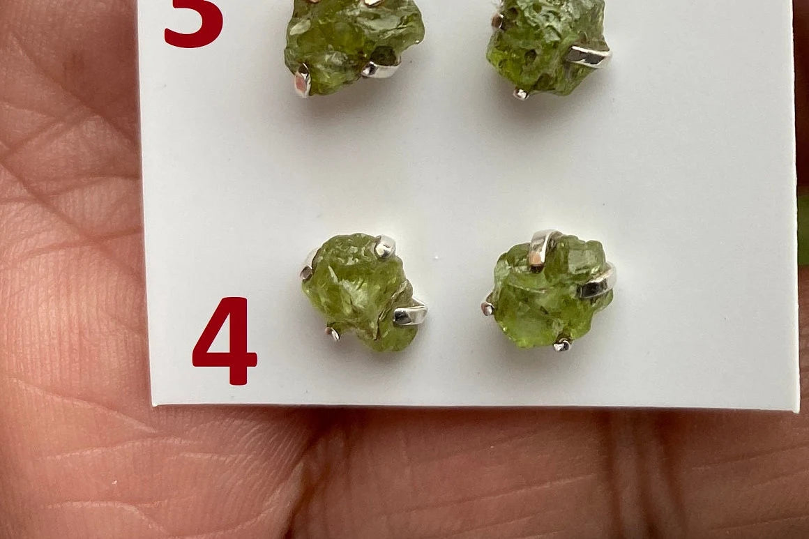 Raw Natural Peridot Gemstone Sterling Silver Stud Earrings, Peridot Earrings, Prong Stud Earring, August Birthstone, Ear Stud, Bridesmaid