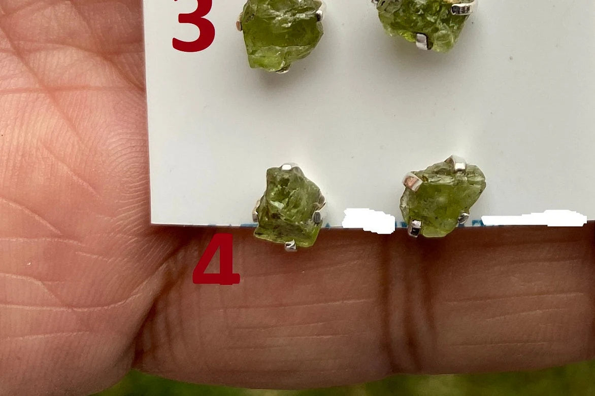 Raw Natural Peridot Gemstone Sterling Silver Stud Earrings, Peridot Earrings, Prong Stud Earring, August Birthstone, Ear Stud, Bridesmaid