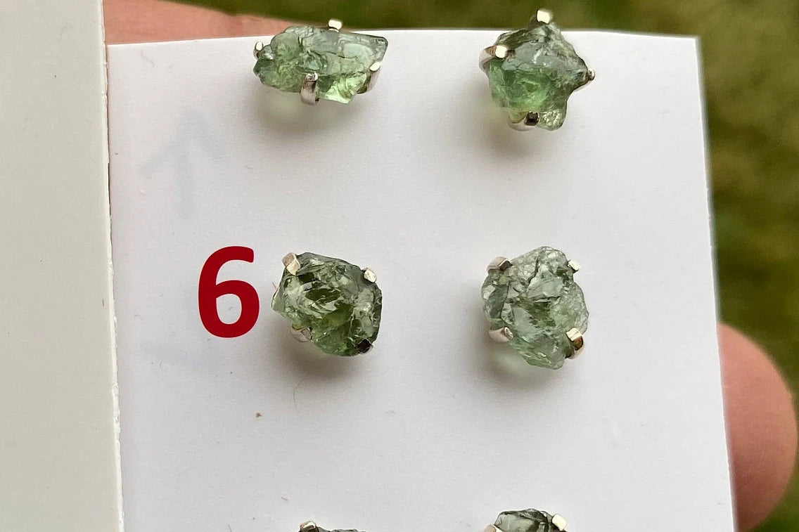 Raw Natural Peridot Gemstone Sterling Silver Stud Earrings, Peridot Earrings, Prong Stud Earring, August Birthstone, Ear Stud, Bridesmaid