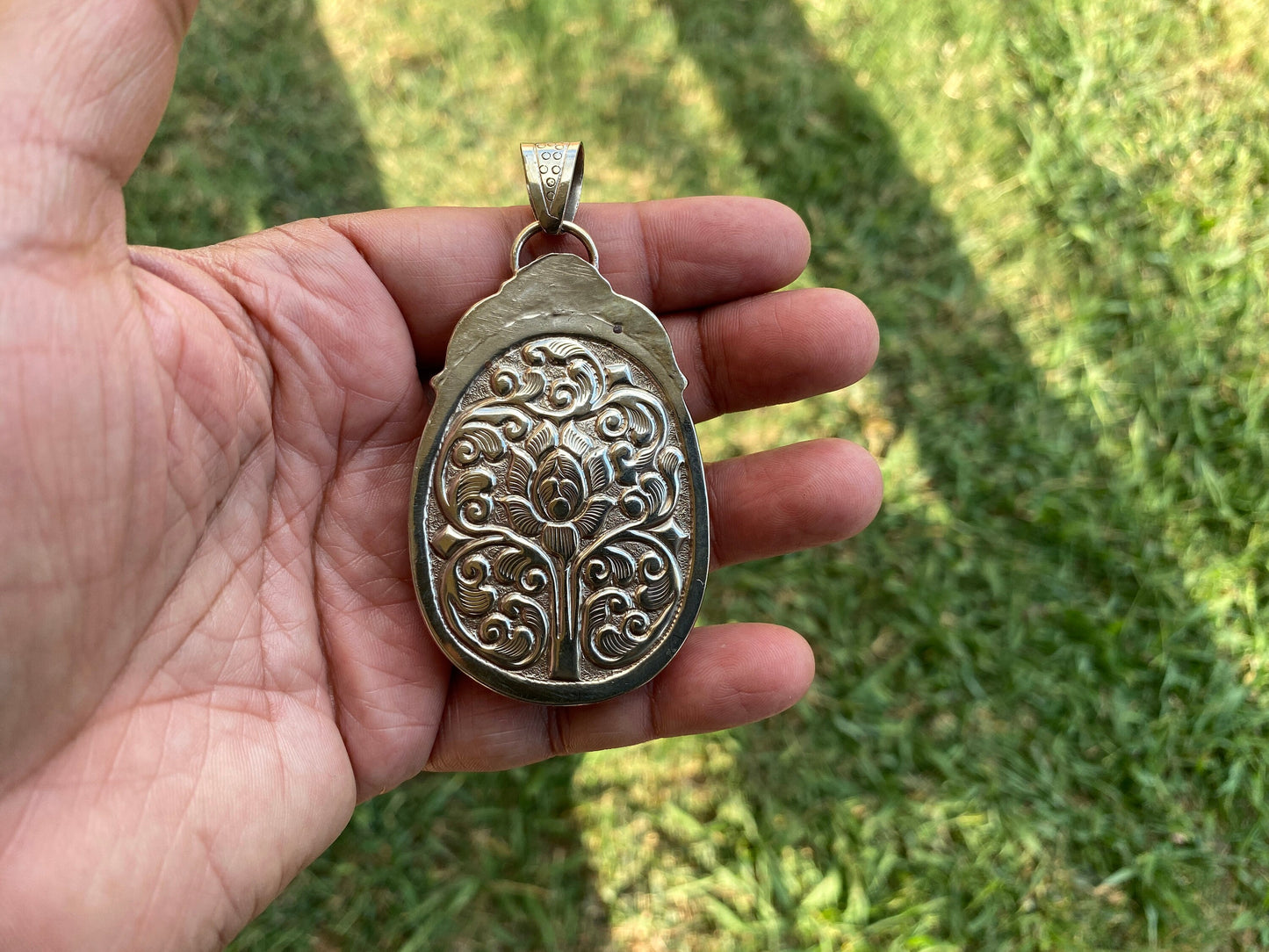 Pisces Zodiac Symbol Tibetan Silver Pendant, Black Obsidian, Fish Symbol Pendant, Birth Sign Jewelry, Horoscope Inspired, Astrology Jewelry