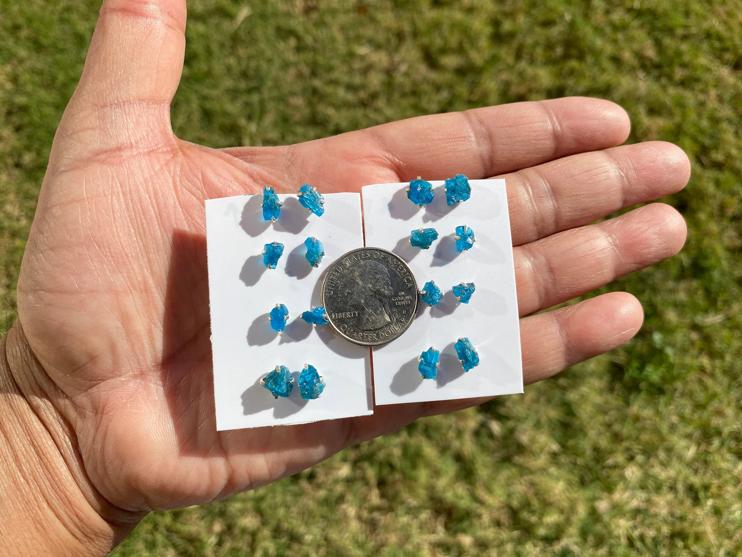Raw Blue Apatite Gemstone Studs Earrings, 92.5 Sterling Silver Earring, Healing Crystal Earring, Natural Stone Earring, Bridesmaids Jewelry