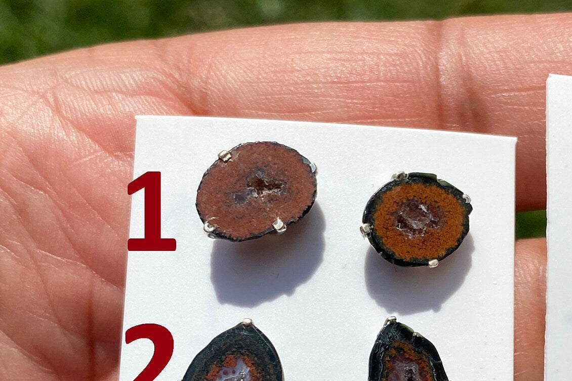 Raw Geode Sterling Silver Studs, Geode Crystal Ear Stud, Raw Crystal Prong Earrings, Tabasco Geode Post Earring, Druzy Earring, Light Weight