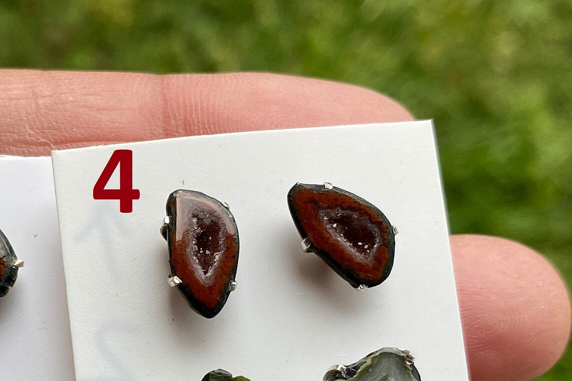 Raw Geode Stud Earrings, 92.5 Sterling Silver, Geode Crystal Earrings, Raw Crystal Prong Earrings, Tabasco Geode Post Earring, Druzy Earring