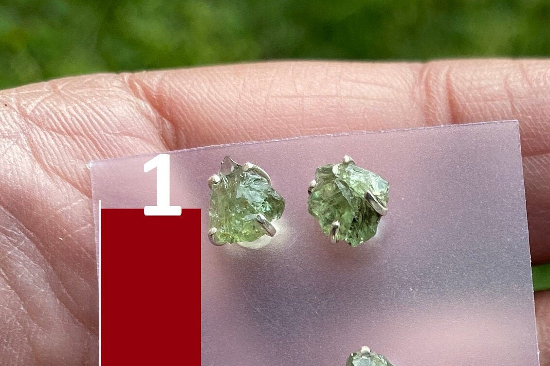 Raw Green Apatite Gemstone Stud Earring, 92.5 Sterling Silver, Raw Natural Stone, Energy Protection Jewelry, Handmade Earring, Birthday Gift