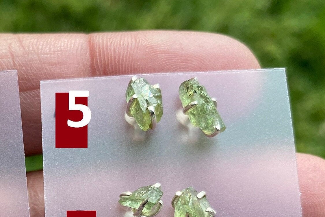 Raw Green Apatite Gemstone Stud Earring, 92.5 Sterling Silver, Raw Natural Stone, Energy Protection Jewelry, Handmade Earring, Birthday Gift
