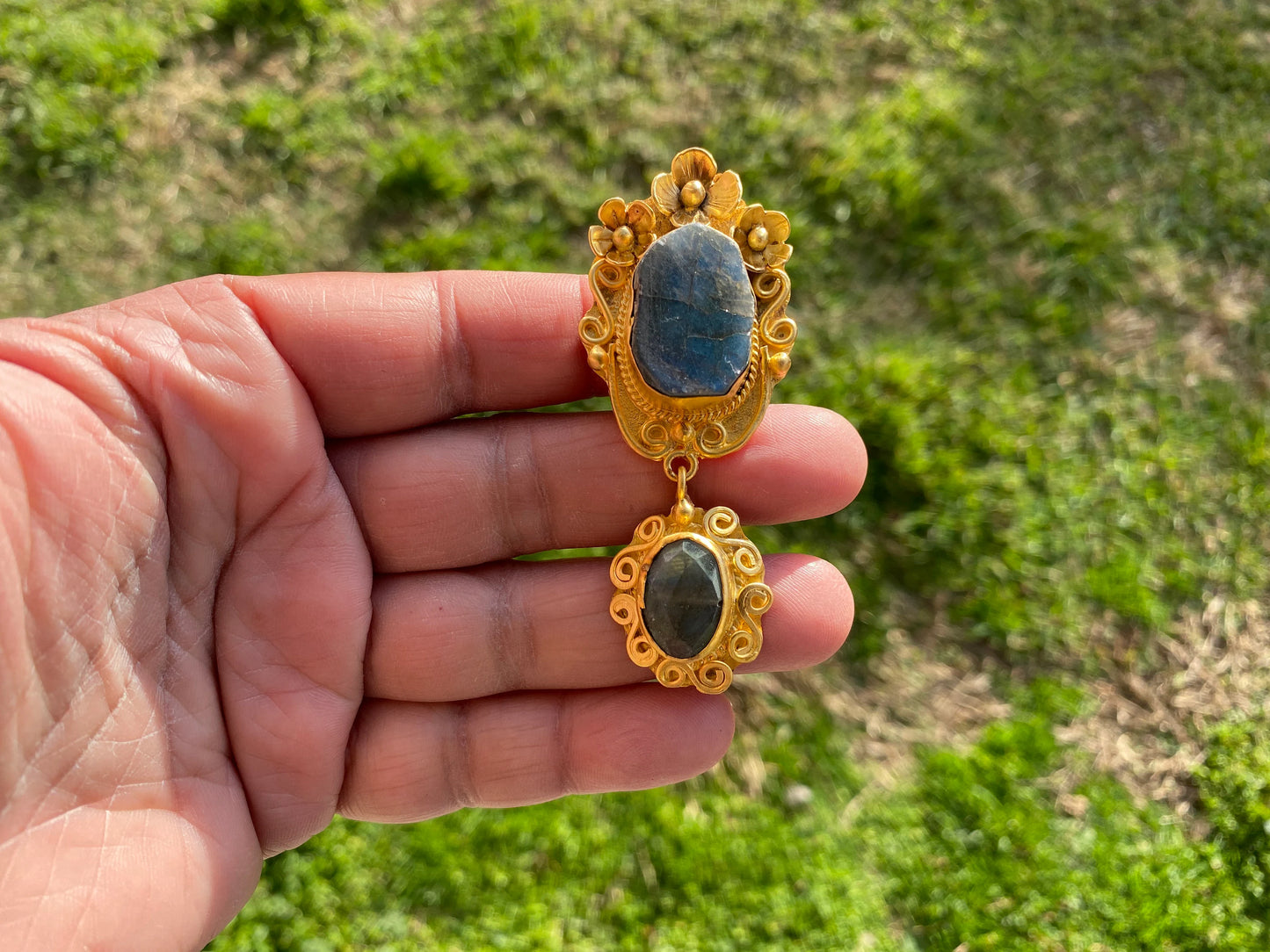 Raw Labradorite Dangle Pendant, Non Tarnish Brushed Gold Overlay Jewelry, Natural Raw Stone, Healing Stone for Necklace, Labradorite Jewelry