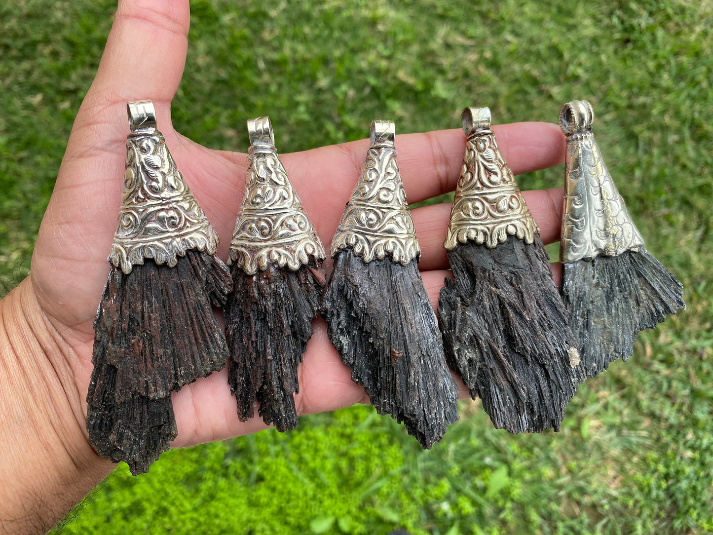 Raw Natural Black Kyanite Tibetan Silver Pendant, Gemstone Healing Pendant, Energy Cleansing Necklace, Boho Style Jewelry, Metaphysical Gift