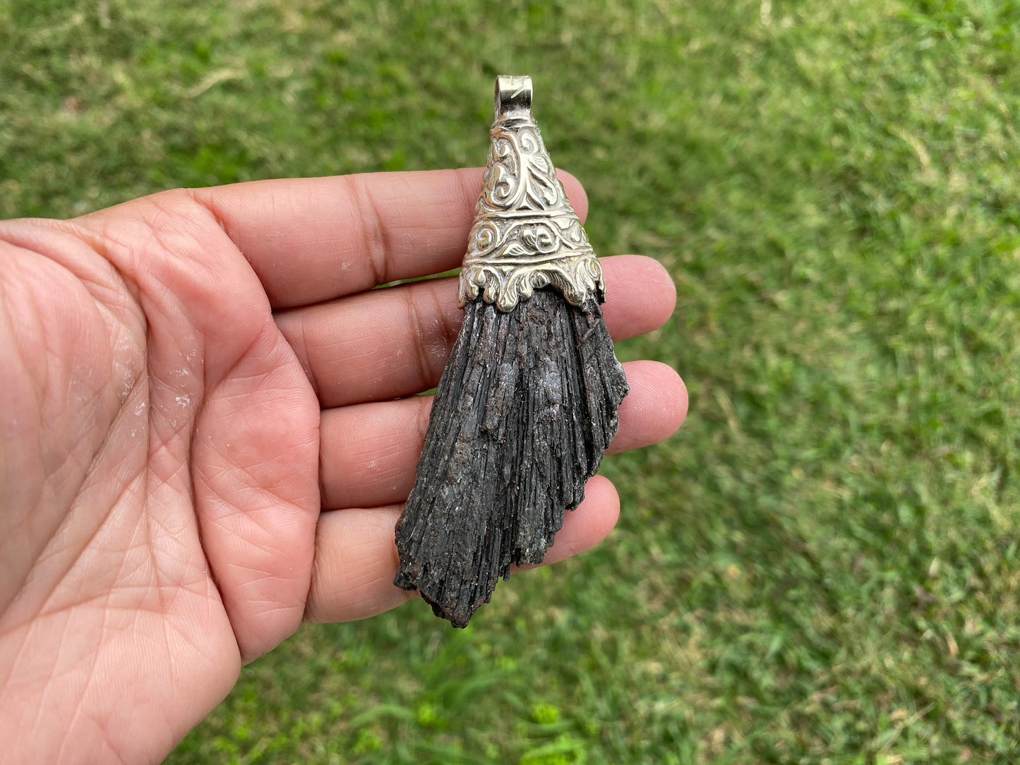 Raw Natural Black Kyanite Tibetan Silver Pendant, Gemstone Healing Pendant, Energy Cleansing Necklace, Boho Style Jewelry, Metaphysical Gift