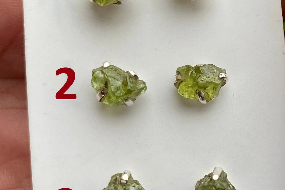 Raw Natural Peridot Gemstone Sterling Silver Stud Earrings, Peridot Earrings, Prong Stud Earring, August Birthstone, Ear Stud, Bridesmaid