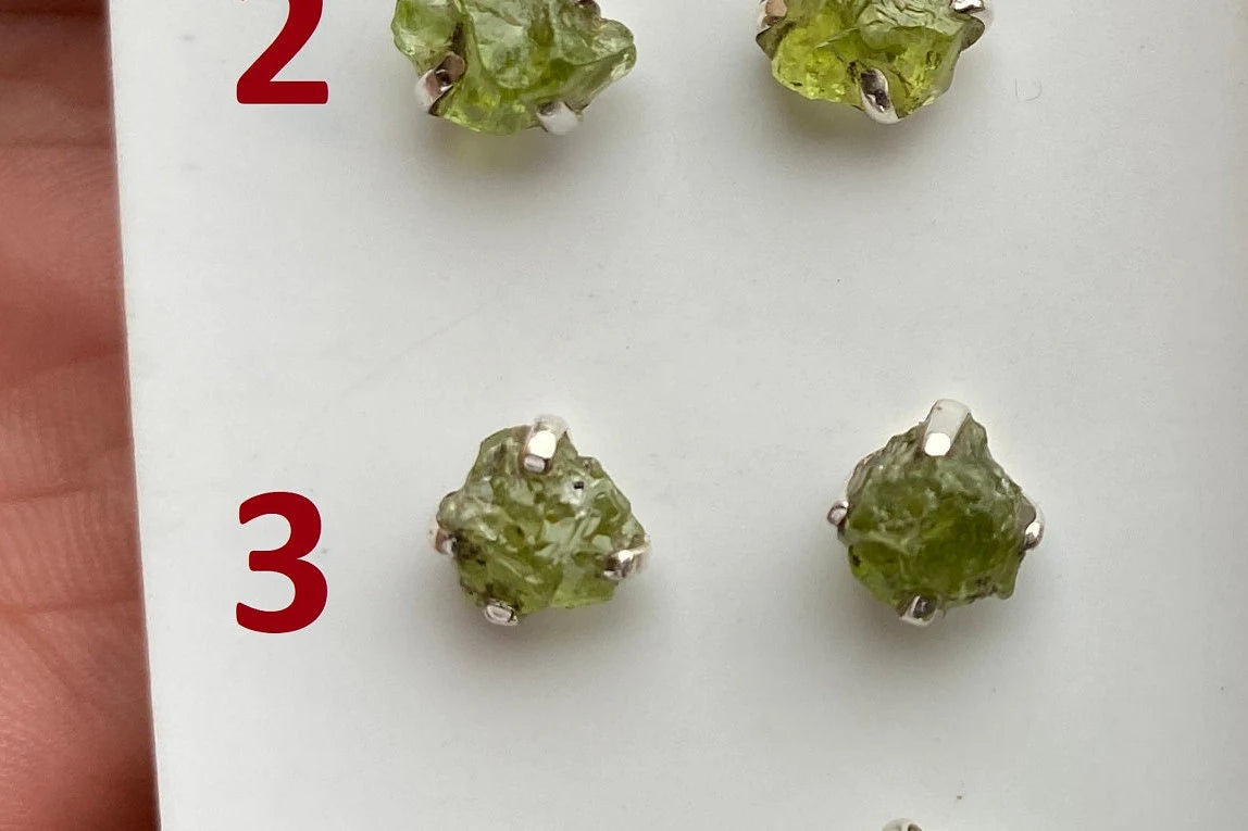 Raw Natural Peridot Gemstone Sterling Silver Stud Earrings, Peridot Earrings, Prong Stud Earring, August Birthstone, Ear Stud, Bridesmaid
