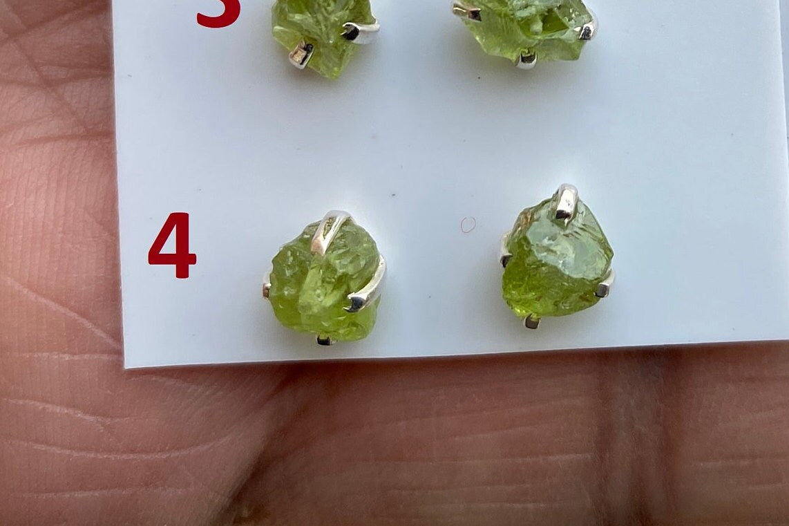 Raw Natural Peridot Gemstone Sterling Silver Stud Earrings, Peridot Earrings, Prong Stud Earring, August Birthstone, Ear Stud, Bridesmaid