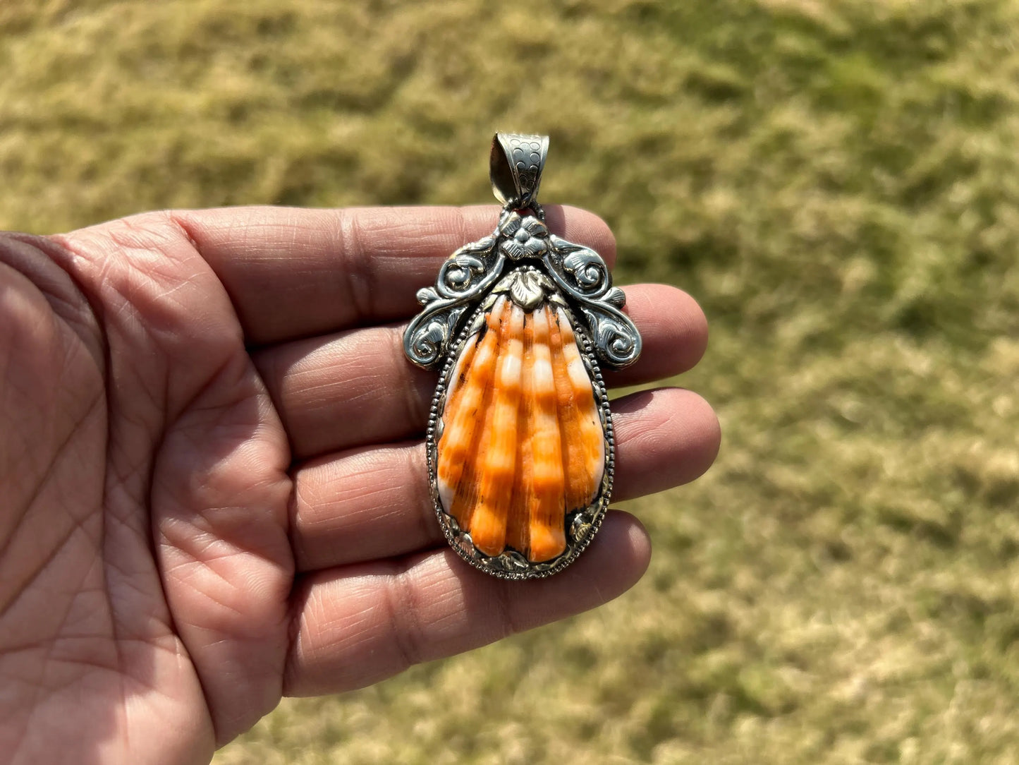 Raw Spiny Oyster Shell Tibetan Silver Pendant, Native American Style Jewelry, Southwestern Jewelry, Bohemian Jewelry For Men or Women
