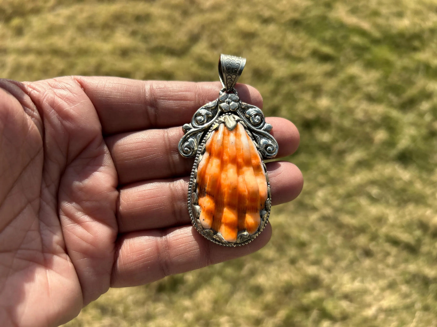 Raw Spiny Oyster Shell Tibetan Silver Pendant, Native American Style Jewelry, Southwestern Jewelry, Bohemian Jewelry For Men or Women