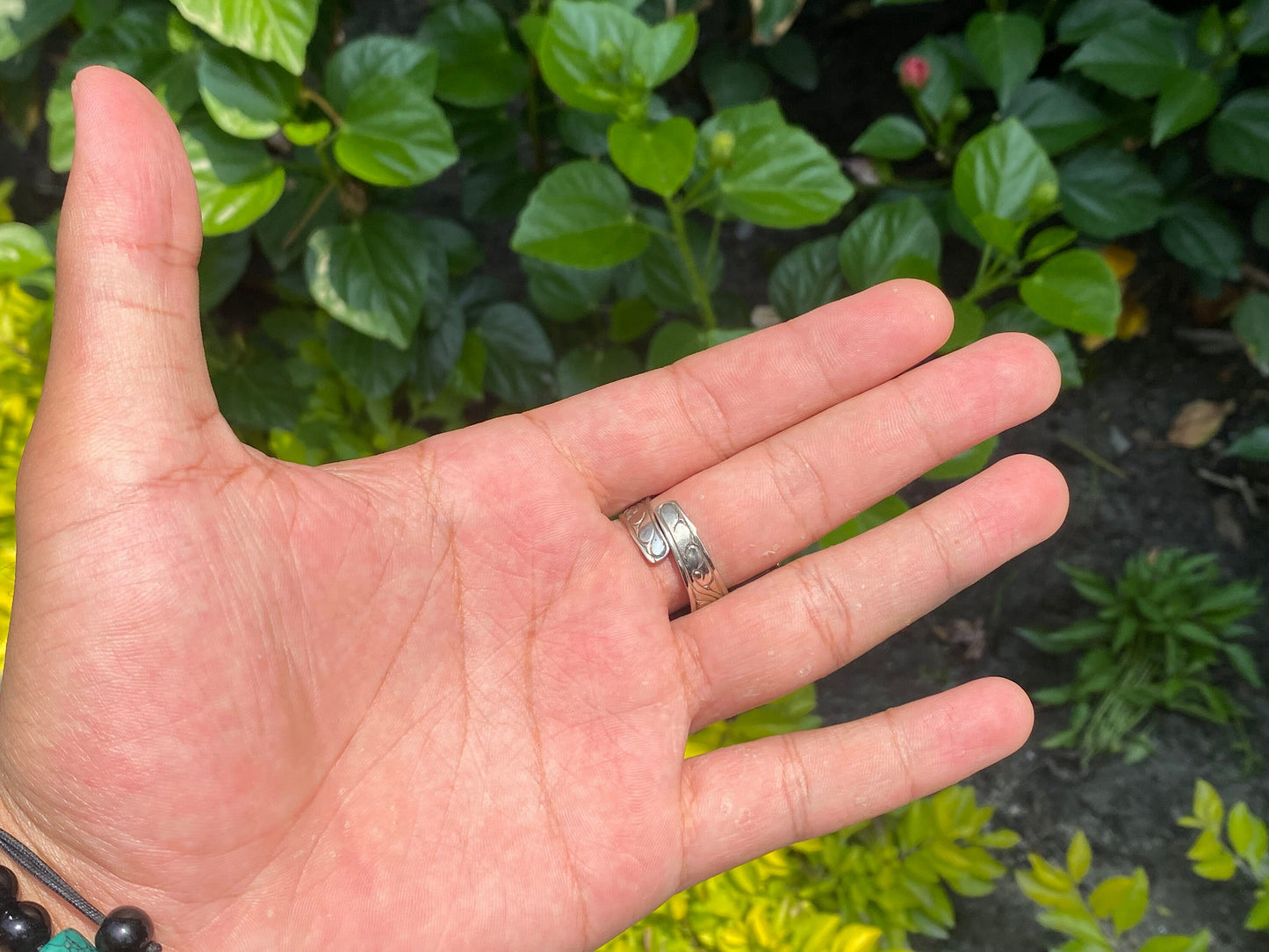 Rose Quartz Adjustable Ring, Skull Carved Unisex Ring, Antique Skull Ring, Tibetan Silver Ring, Natural gemstone ring, Aesthetic skull ring