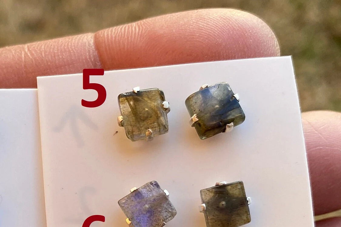 Rough Natural Labradorite Stud Earrings, Labradorite Prong Earring, Labradorite Stone Earrings, Labradorite Jewelry, Sterling Silver Earring