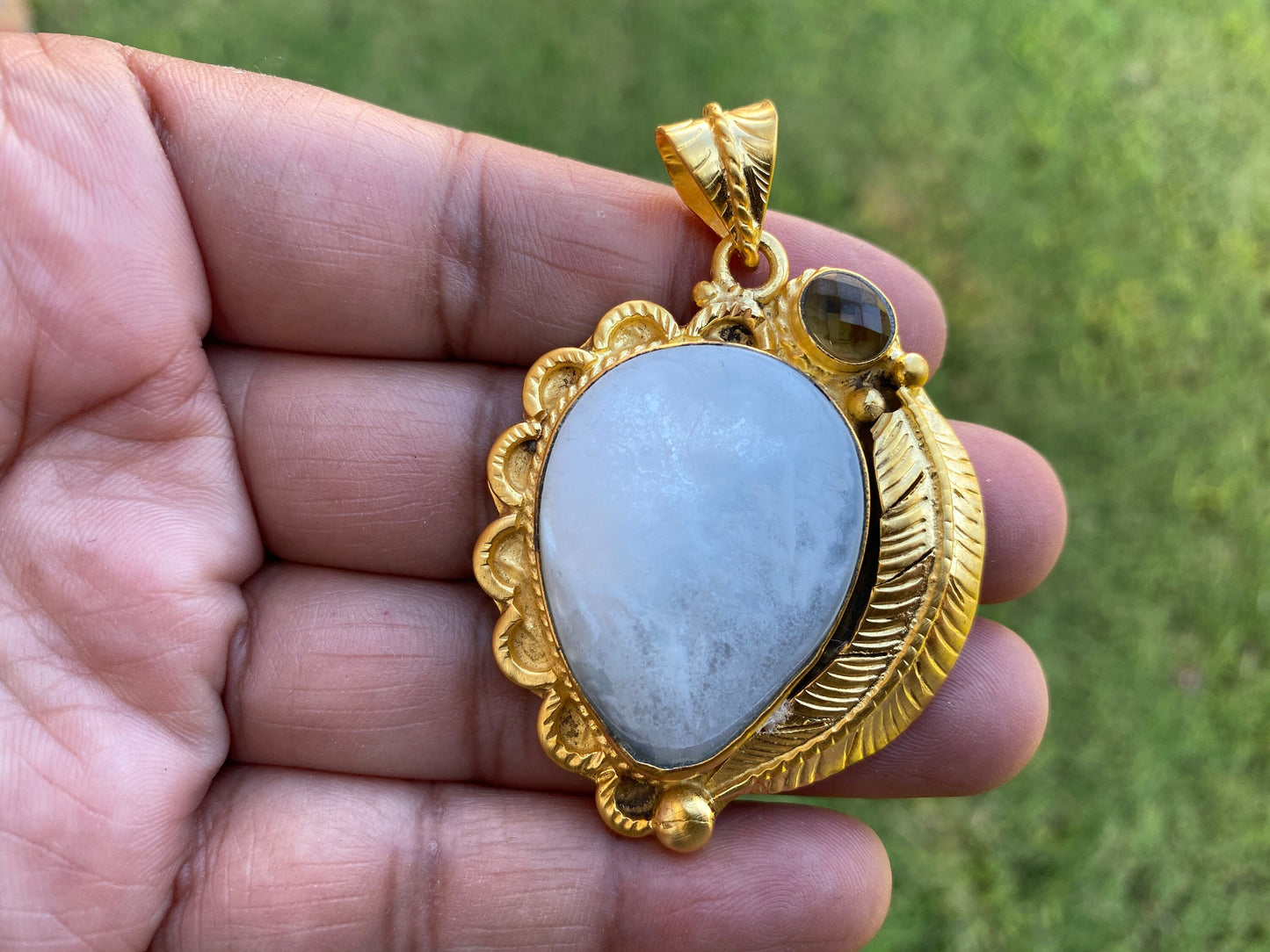 Sea Shell Tibetan Pendant, 18K Brushed Gold Overlay, Citrine or Aquamarine Gemstone Pendant, Gold Pendant for Necklace, Hill tribe Jewelry